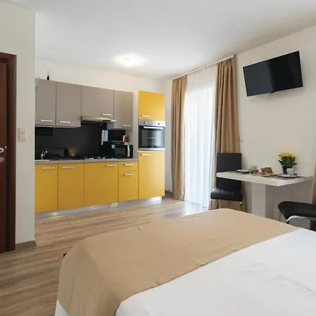 Amazing In With 8 Bedrooms, Jacuzzi And Private Swimming Pool * Zara